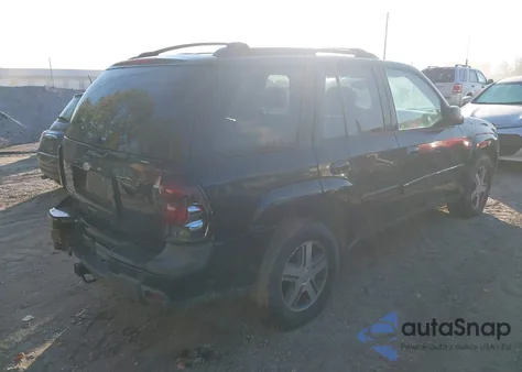 2005 Chevrolet Trailblazer Lt z USA, uszkodzony, nr VIN 1GNDT13S752105066